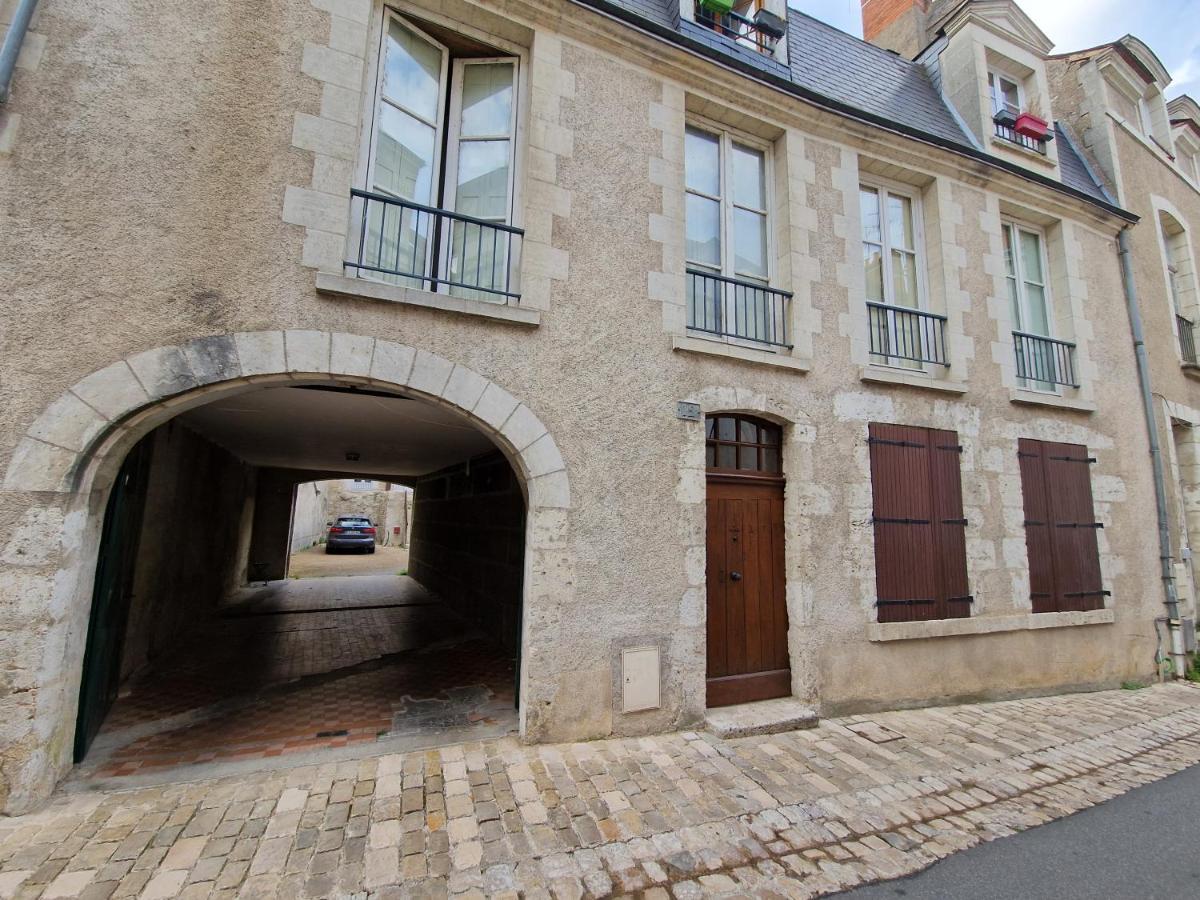 Апартаменты Le Saint Jean Et Son Parking Privee Блуа Экстерьер фото